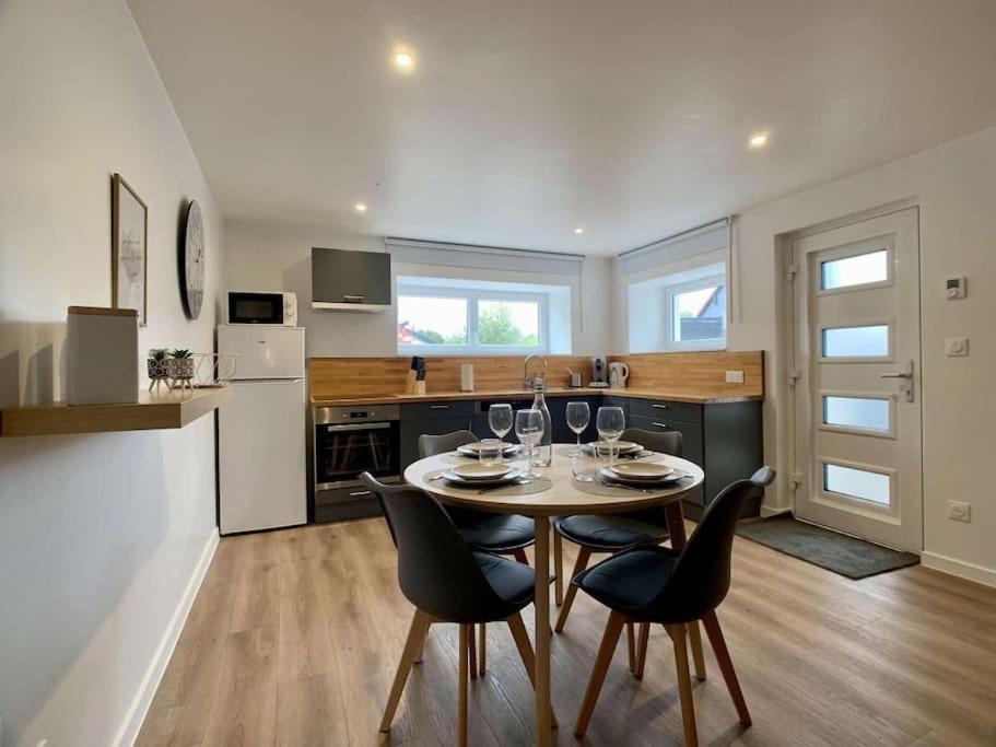 Appartement Moderne Avec Parking Gratuit Dinsheim Екстериор снимка